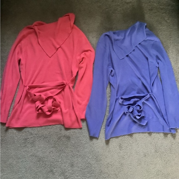 2 Jaclyn Smith XL Women’s Sweaters - Picture 2 of 6